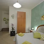 Poliglotta Bed and Breakfast *