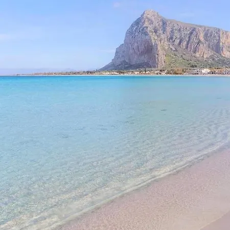 Poliglotta Кастеллуццо