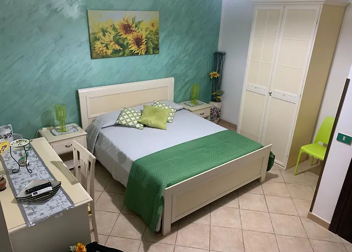 Poliglotta Кастеллуццо